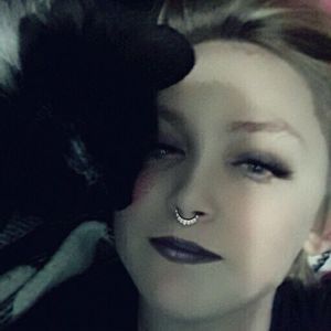 Meet your Posher, Destiny